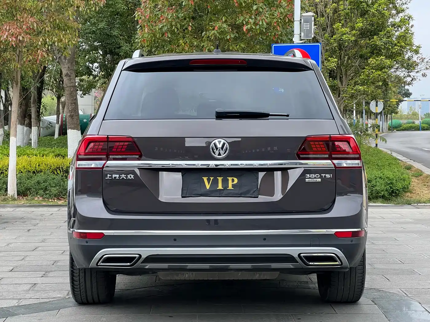 Volkswagen Teramont 2019 380TSI 4WD Luxury Edition China VI фото 4