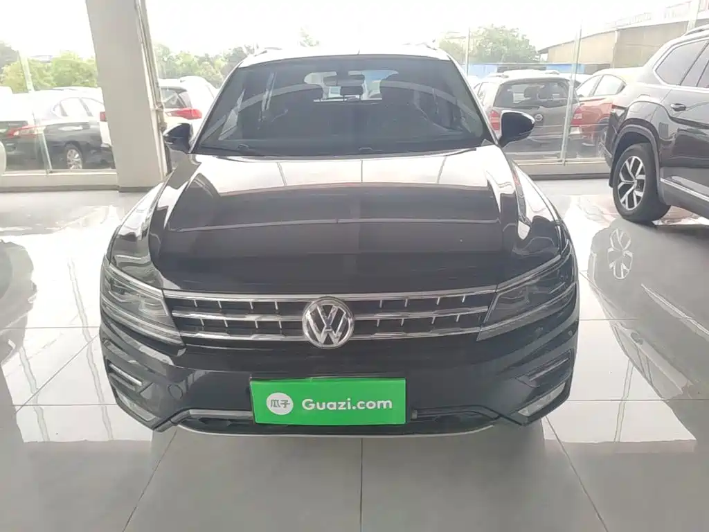 Фото 3 - Volkswagen Tiguan L