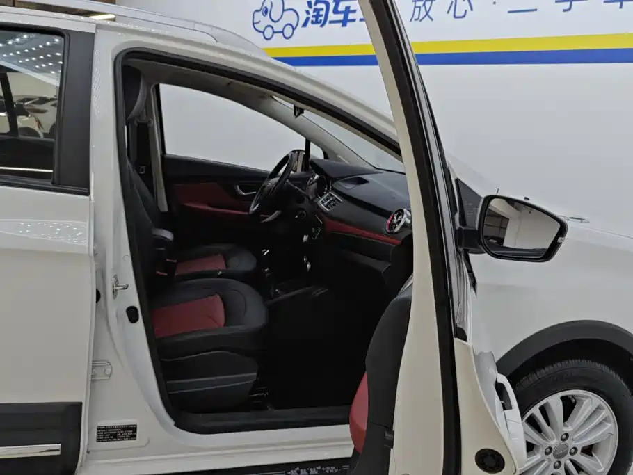 Haval H1 2016 2016 Facelift Blue Label 1.5L Manual Standard