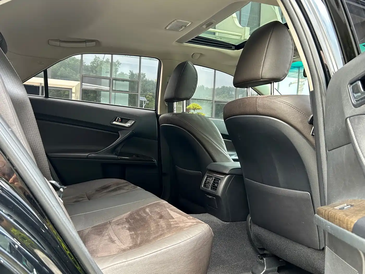 Toyota Reiz 2017 2013 2.5V Premium Edition