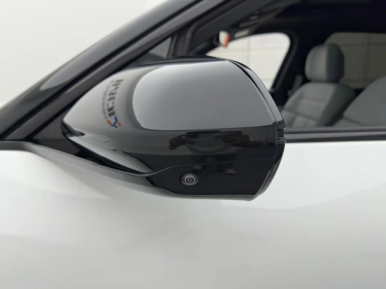 Фото 30 - NIO ES8