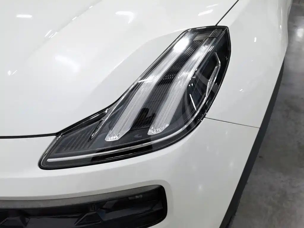 Lynk & Co 06 2024 2023 Remix 1.5T Power Halo
