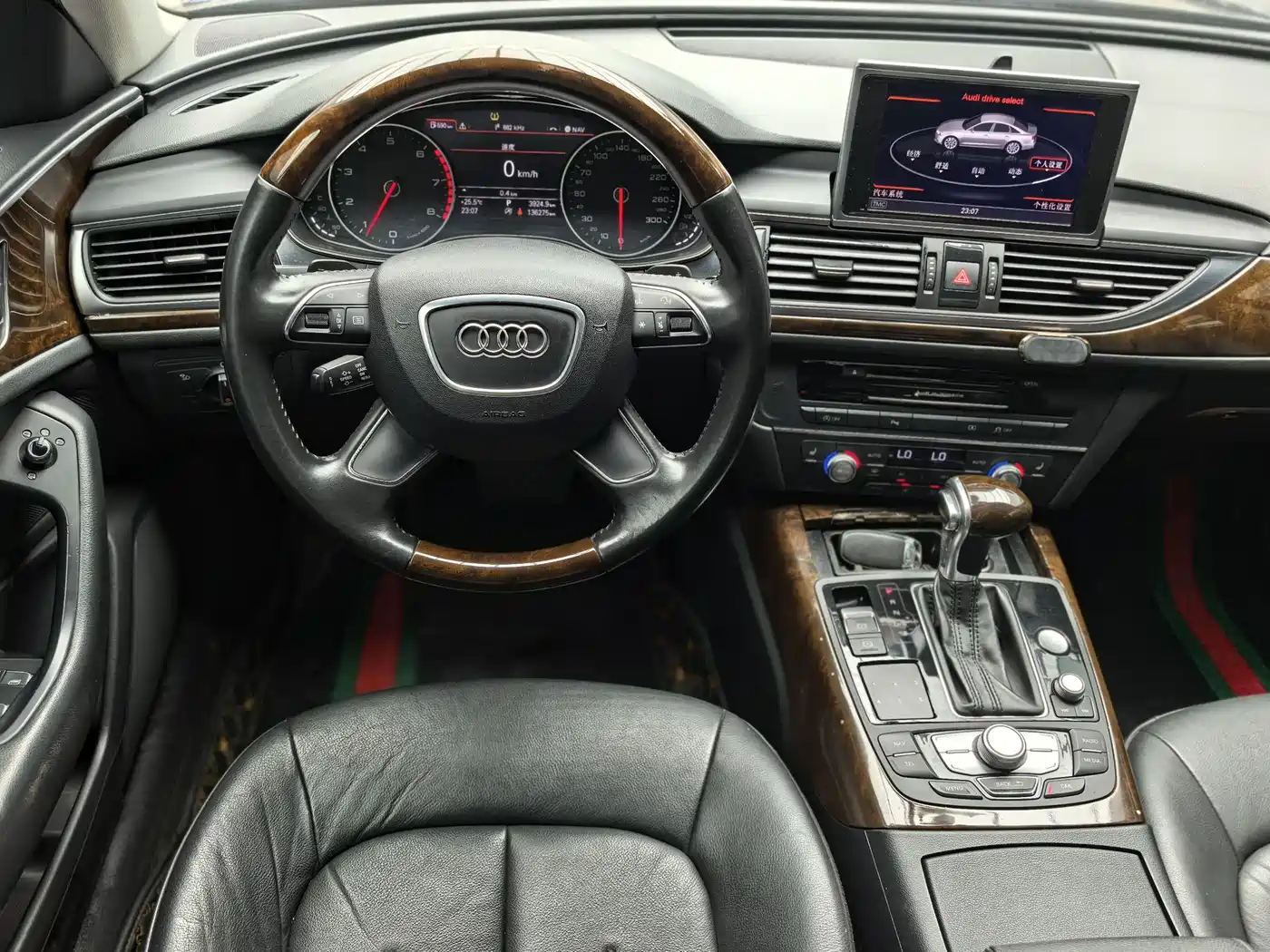 Audi A6L 2012 TFSI Comfort фото 6