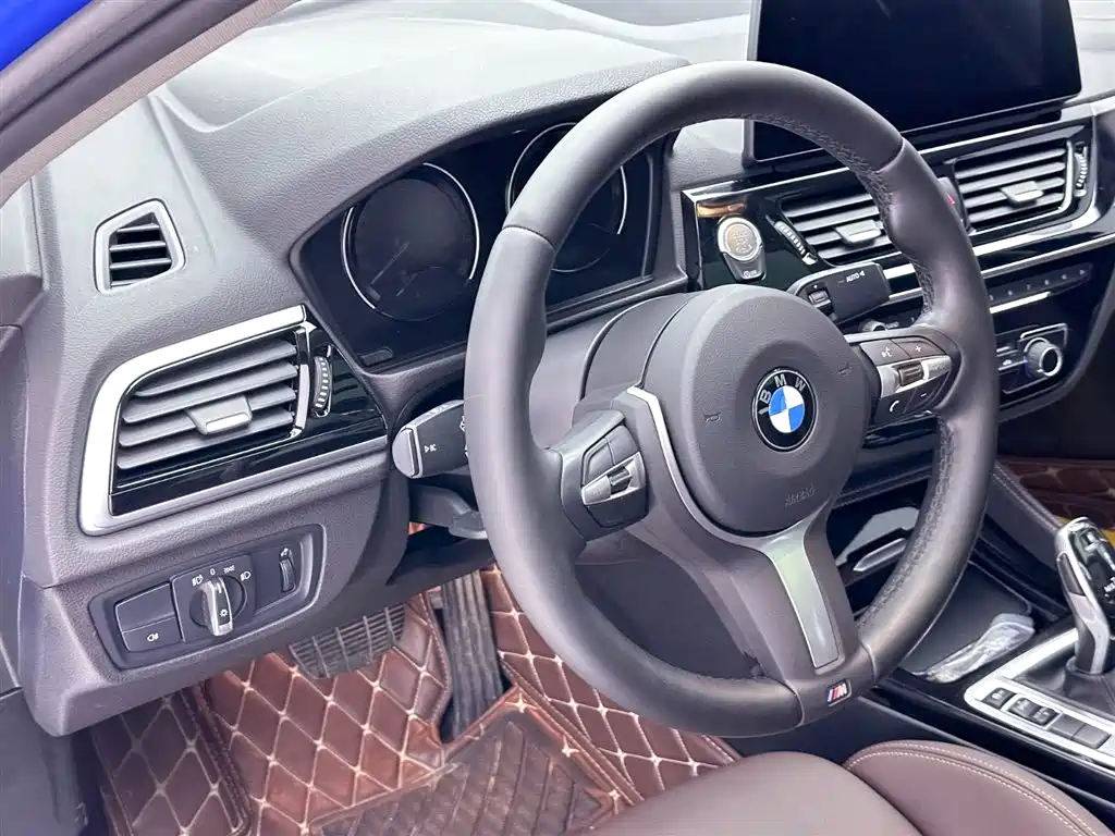 BMW 1 Series 2021 Facelift 125i M Sport Shadow Edition фото 21