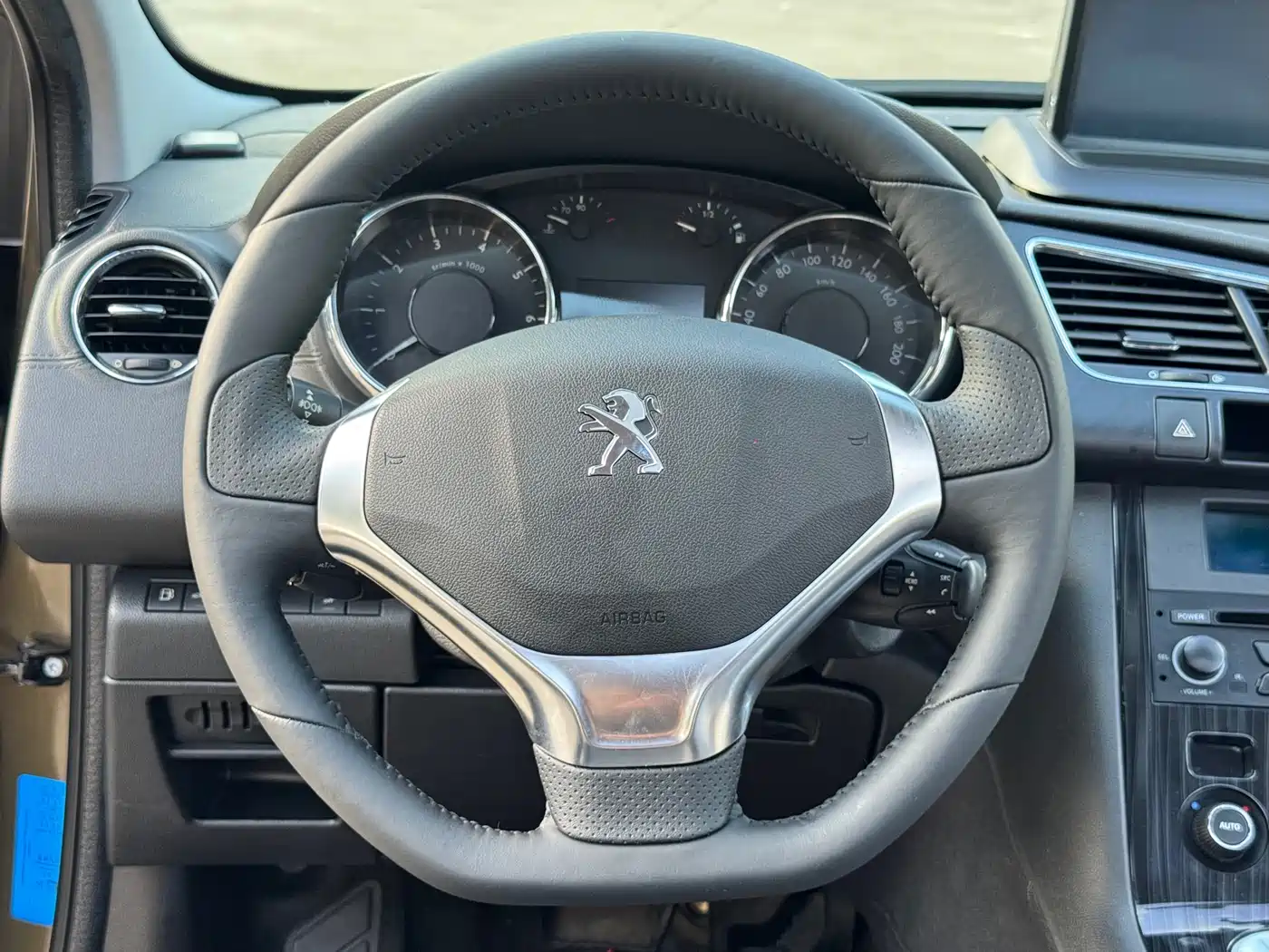Peugeot 3008 2013 1.6THP Automatic Trend Edition фото 13
