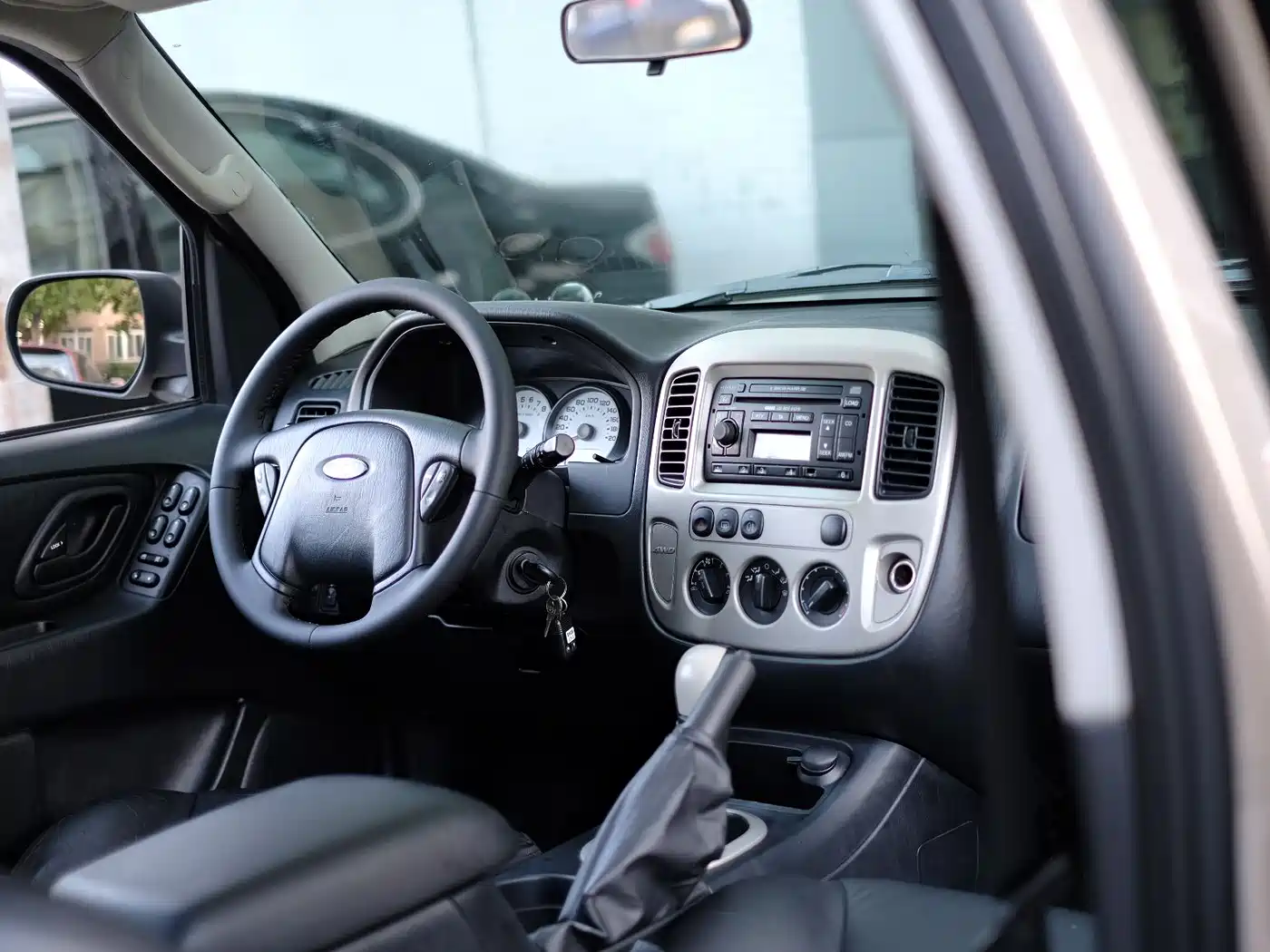 Ford Escape (Import) 2007 2005 3.0 AT