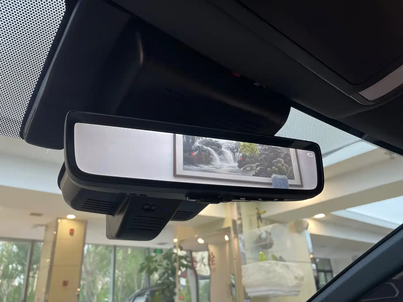 Toyota Vellfire 2024 Crown Hybrid 2.5L Premium Edition фото 35
