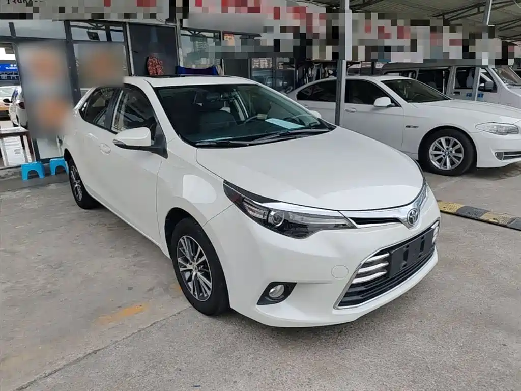 Toyota Levin 2016 1.6G CVT Elite Edition фото 4