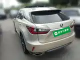 Фото 9 - Lexus RX