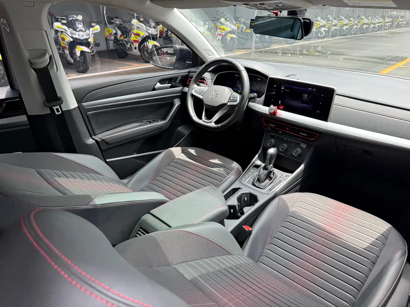 Volkswagen Lavida 2023 280TSI DSG Starlight Comfort Edition фото 10