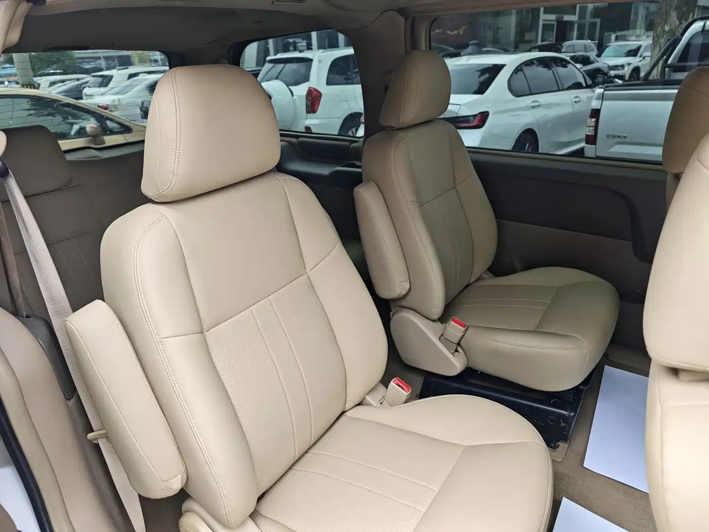 Buick GL8 2010 2011 2.4L LT Executive Edition
