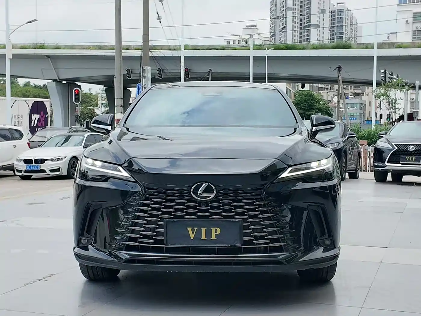 Lexus RX 2023 350h 2WD Joy Edition фото 2