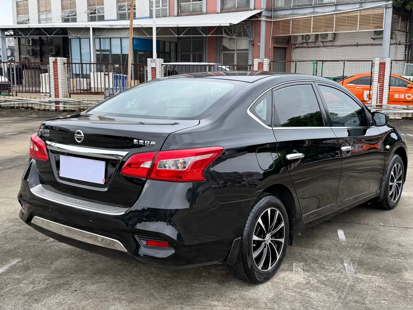 Nissan SYLPHY, миниатюра 16