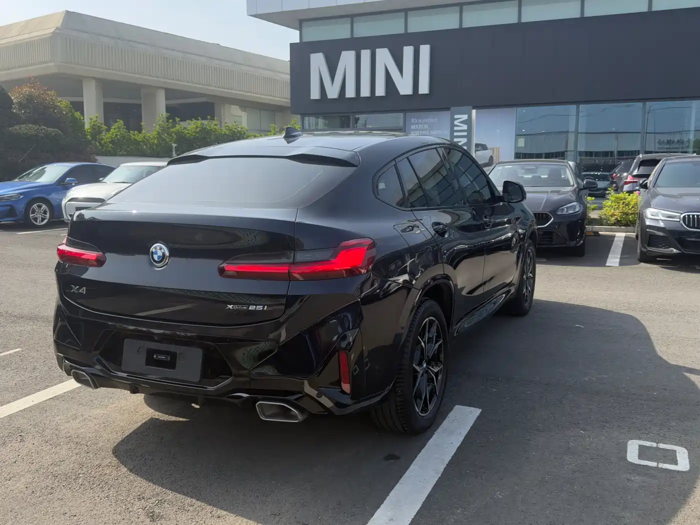 BMW X4 2022 xDrive 25i M Sport Package фото 7
