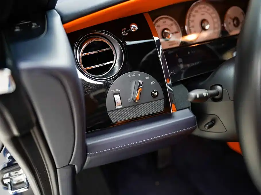 Rolls-Royce Wraith 2020 2018 6.6T Standard