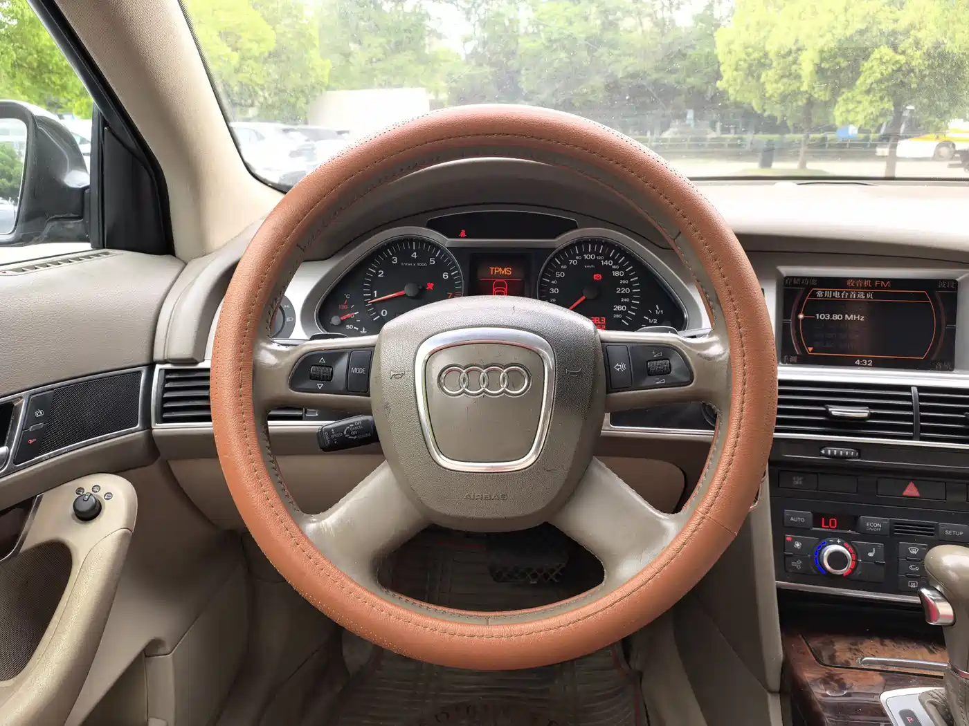 Audi A6L 2009 2.4L Comfort фото 8