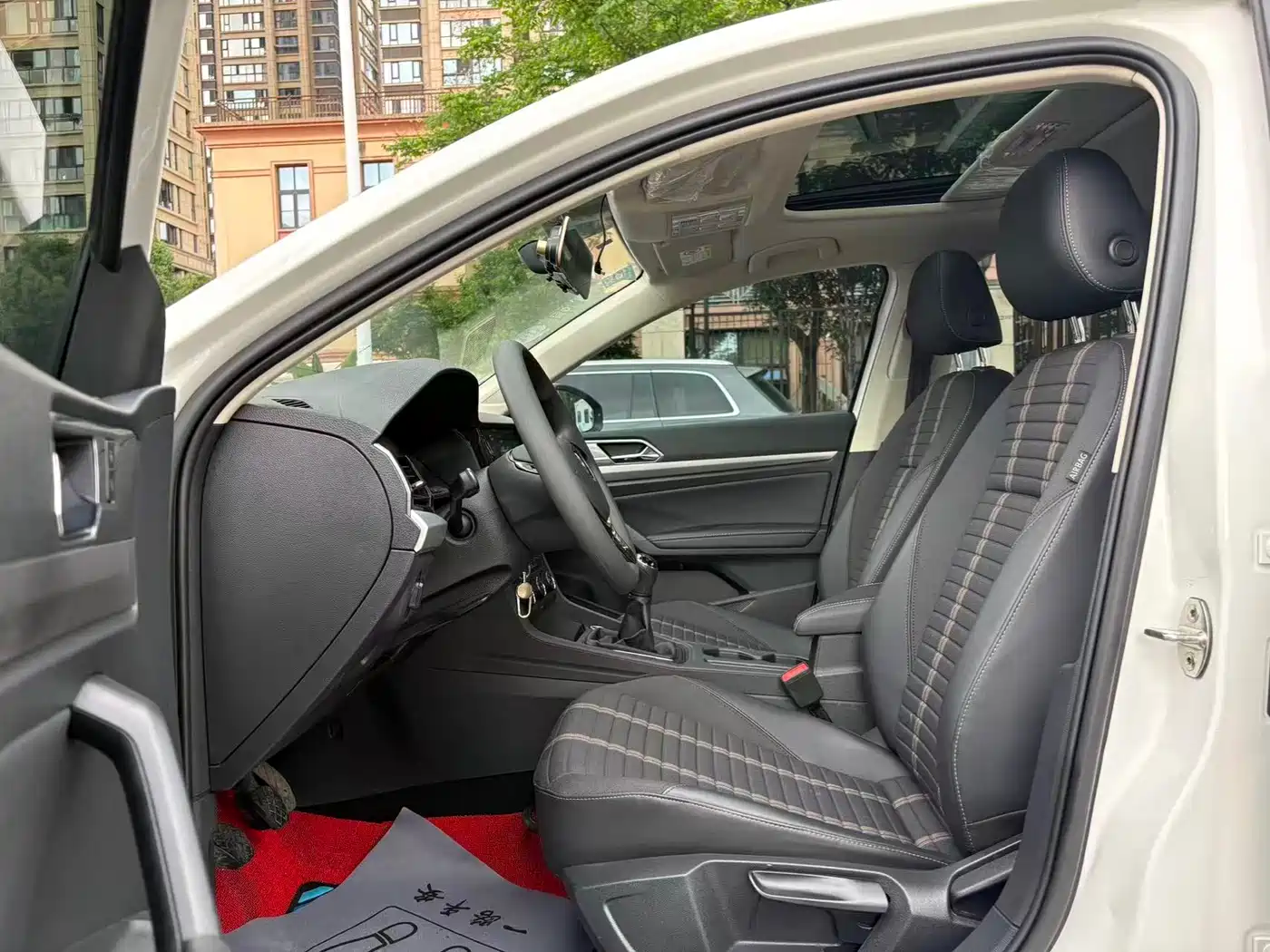 Volkswagen Lavida 2019 1.5L Manual Comfort Edition China VI фото 9