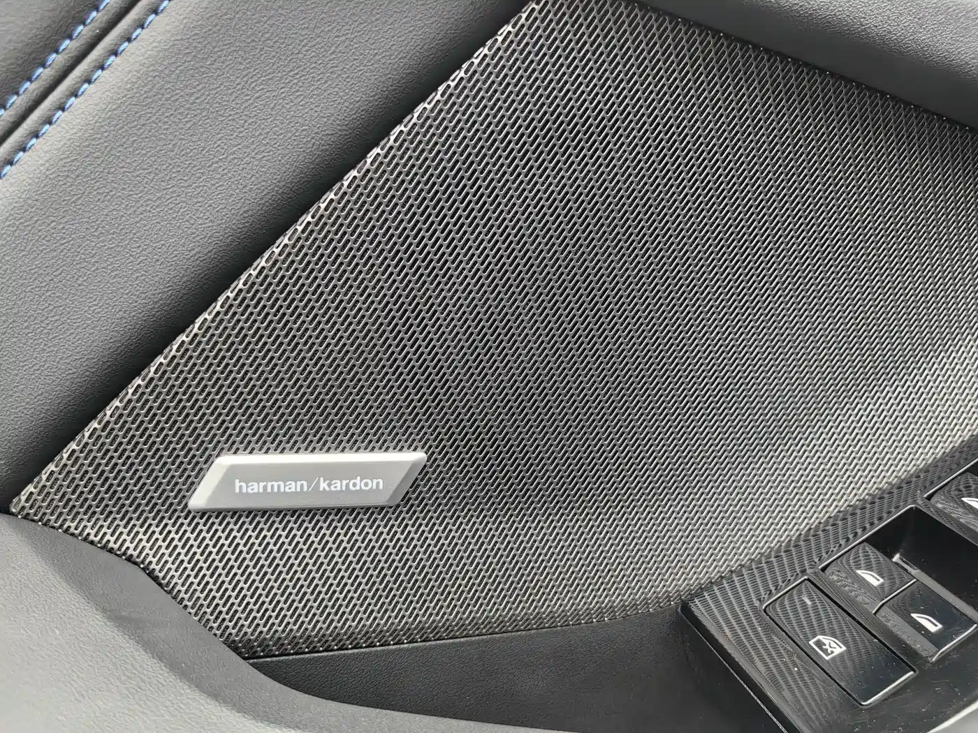 BMW 2 Series 2025 225L M Sport Moonlight Package фото 16