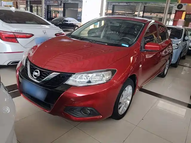  Nissan Tiida 2016 1.6L CVT Cool Edition