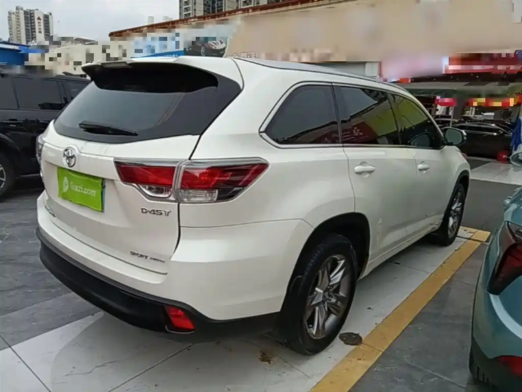Toyota Highlander 2015 2.0T AWD Luxury Edition 7-seater фото 7