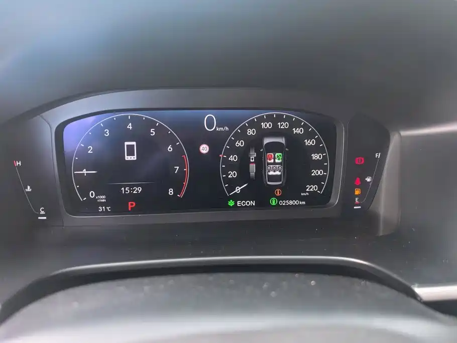Фото 14 - Honda CR-V