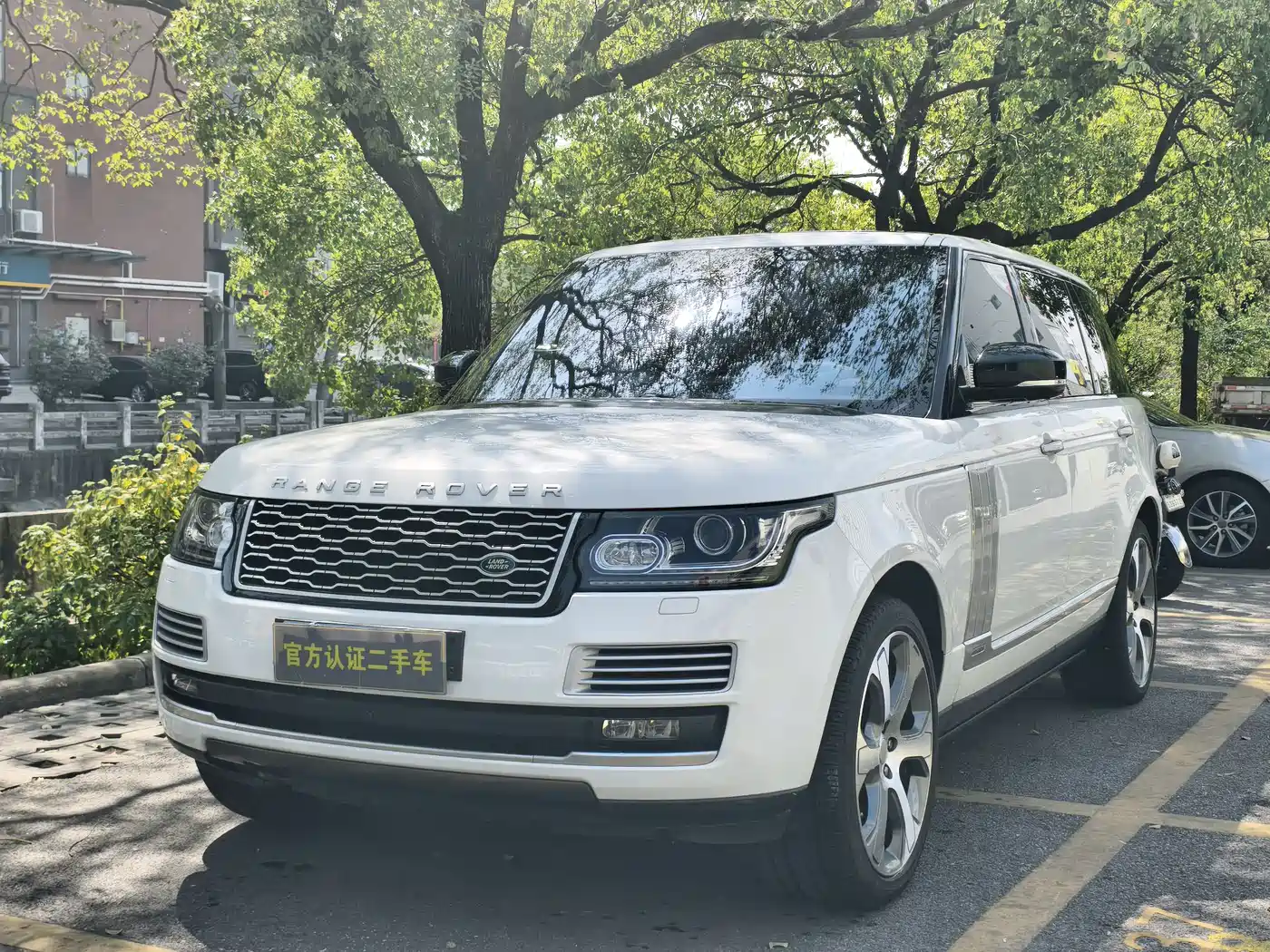 LAND ROVER RANGE ROVER