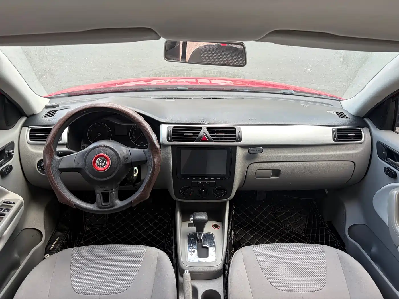 Volkswagen Bora 2013 2012 1.6L Automatic Comfort Model