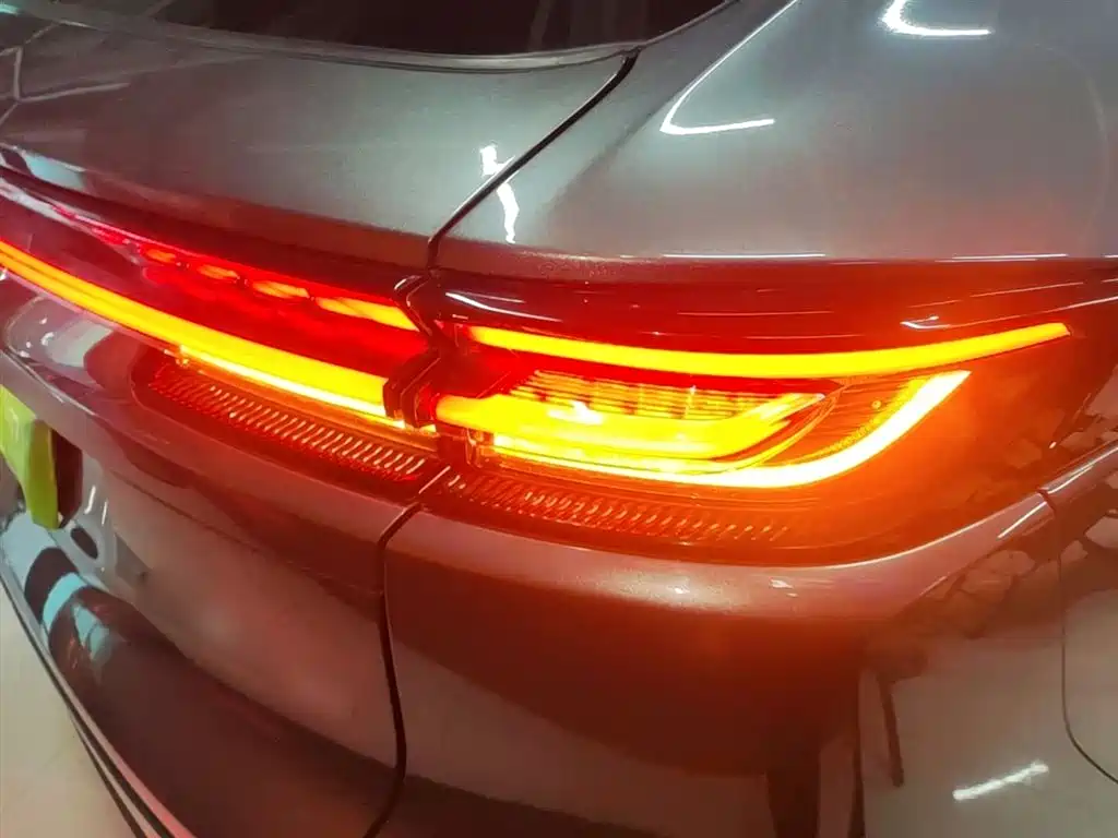 CHANGAN UNI-K