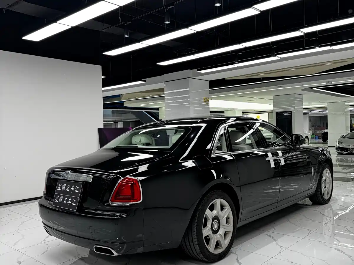 Rolls-Royce Ghost 2011 2010 Model 6.6T Standard