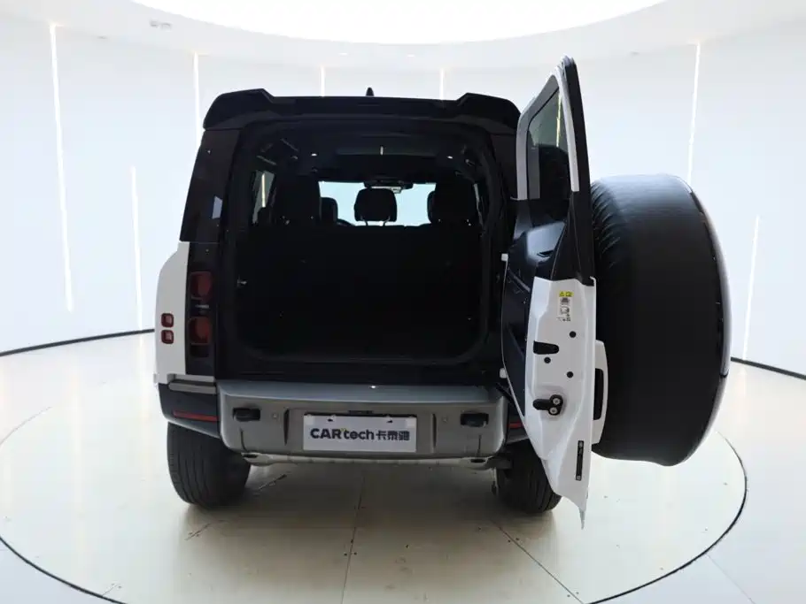 Land Rover Defender 2024 2024 110 3.0T P400 X-DYNAMIC HSE
