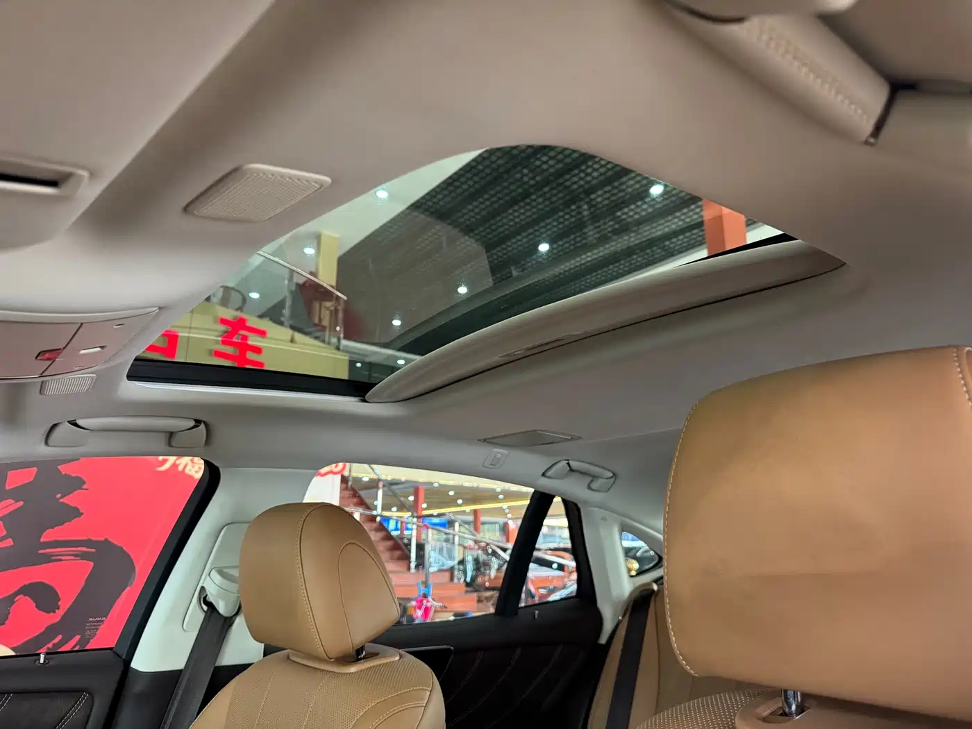 Lexus LS 2018 500h Excellence Edition China V фото 10