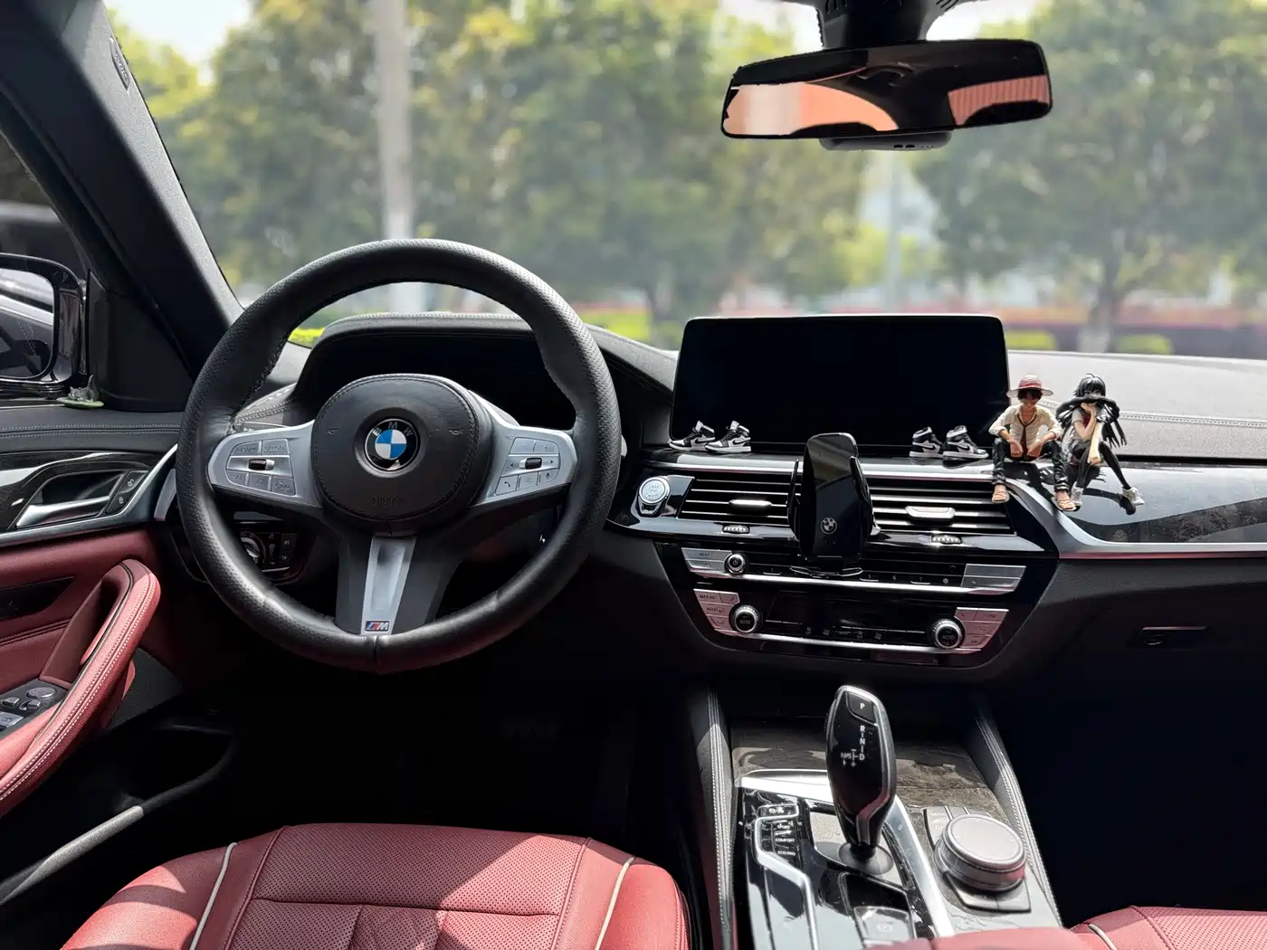 BMW 5 Series 2022 525Li M Sport Package фото 14