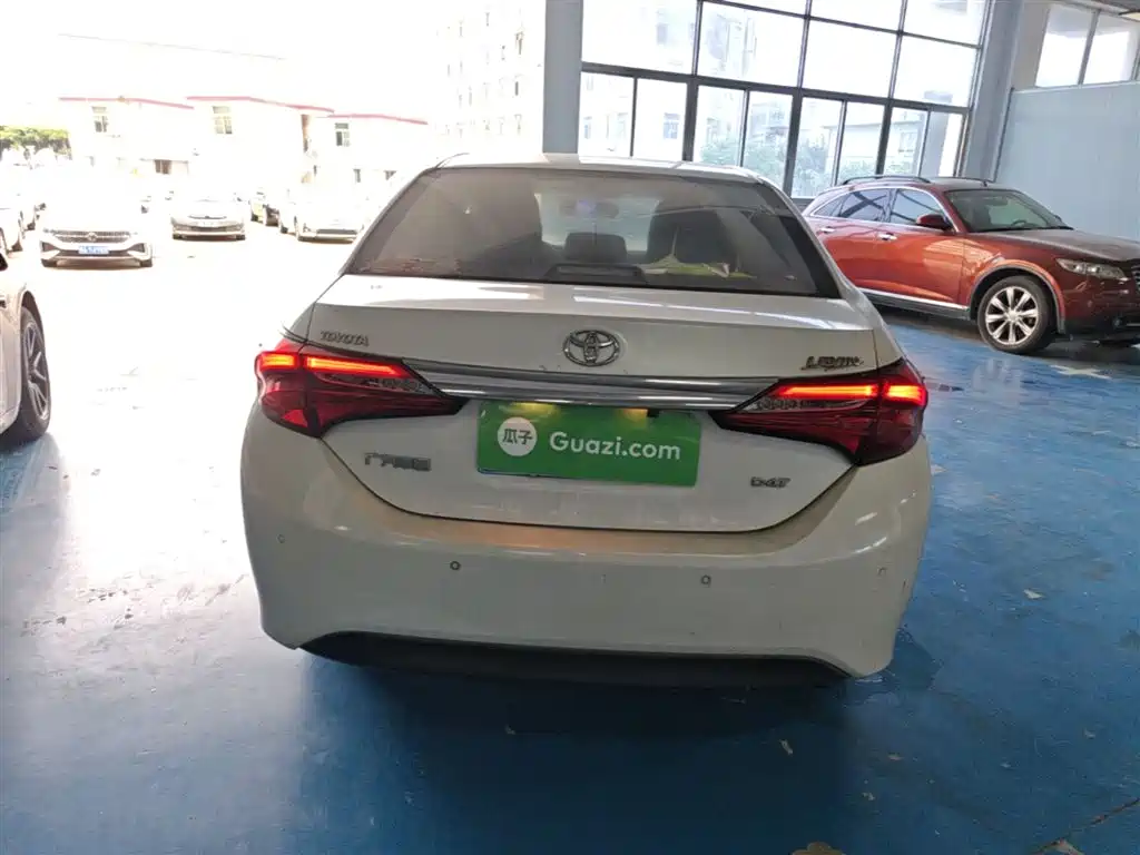 Toyota Levin 2017 Facelift 185T CVT Elite (China V) фото 6