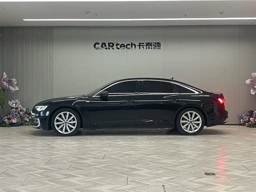 Audi A6L 2024 45 TFSI Premium Dynamic фото 8
