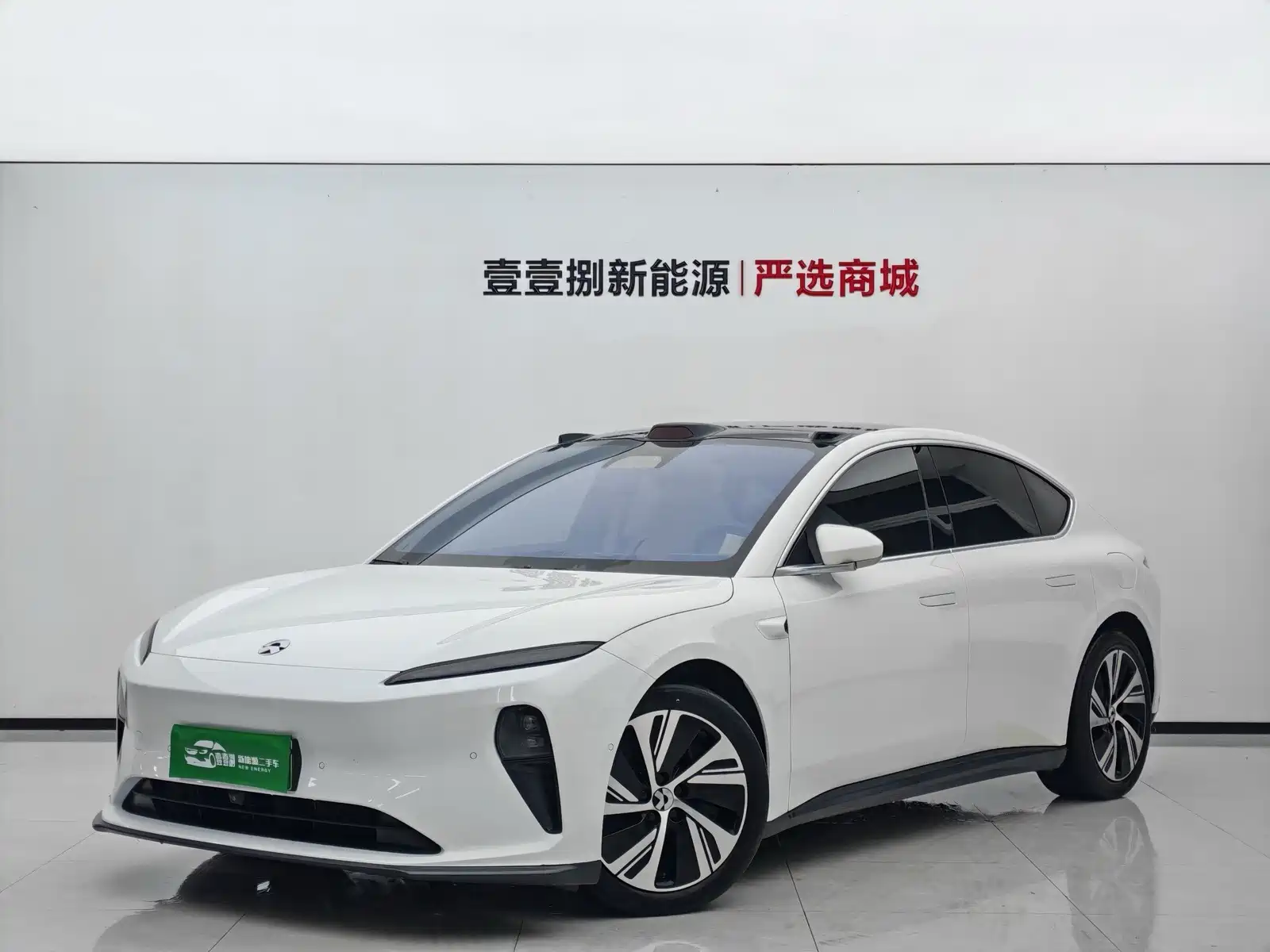 Фото 1 - NIO ET5