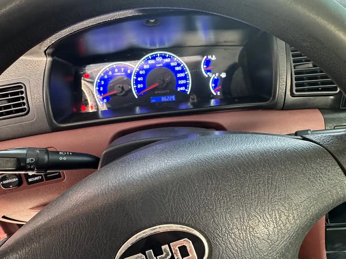 Фото 10 - BYD F3