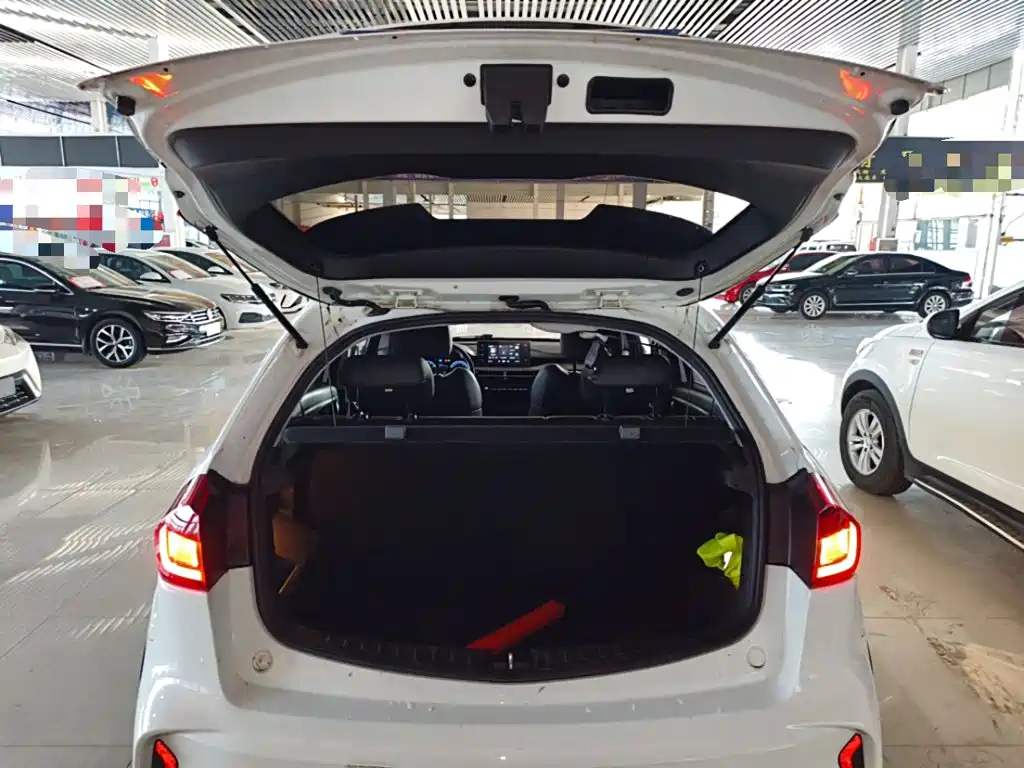 Geely Vision X3 2022 2021 PRO 1.5L CVT Premium