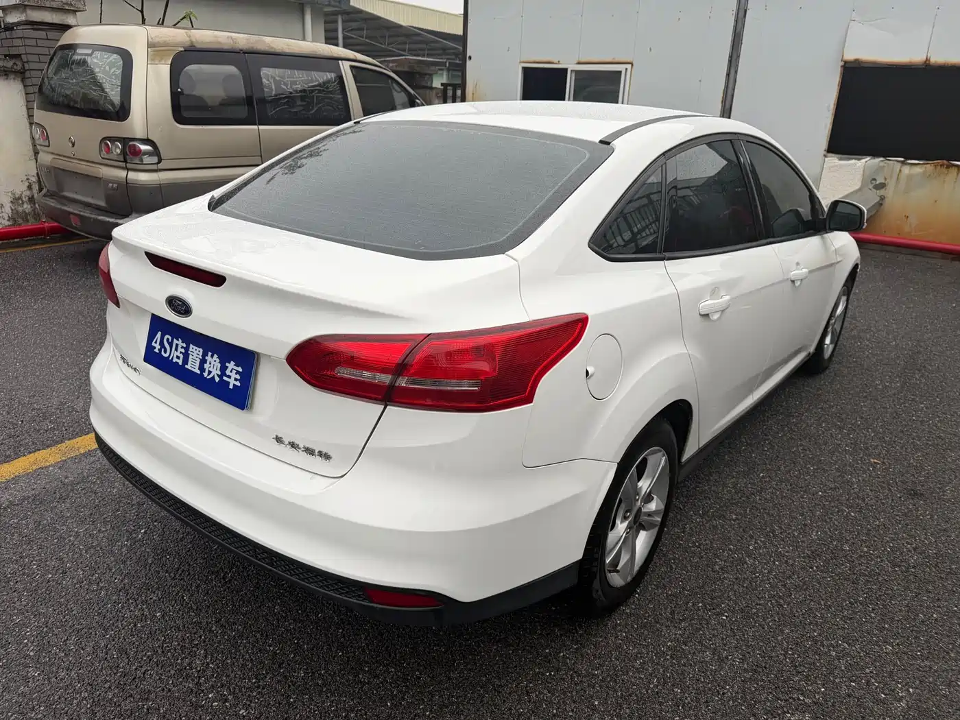 Photo 5 - Ford Focus