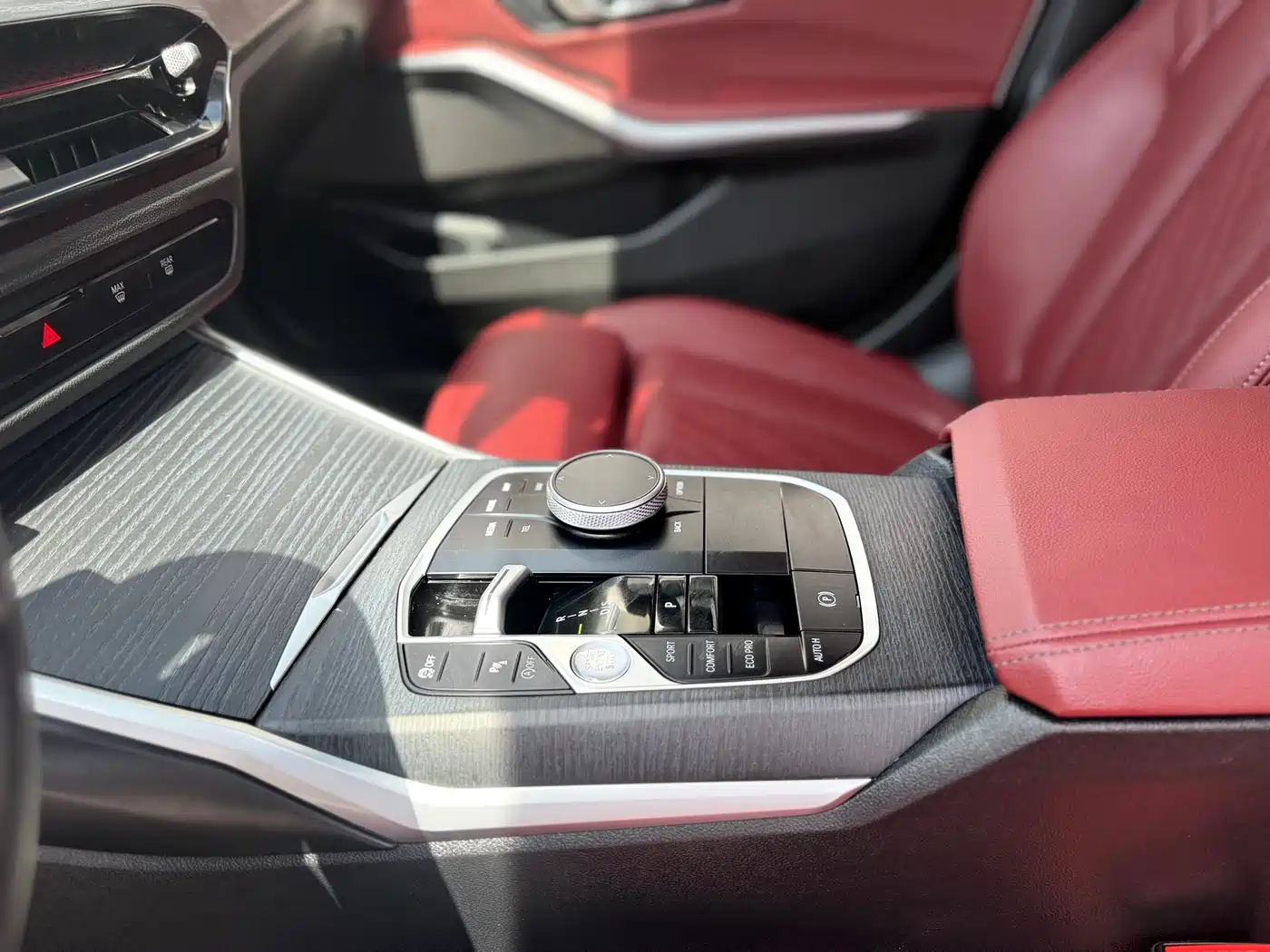 BMW 3 Series 2024 325Li M Sport Package фото 15