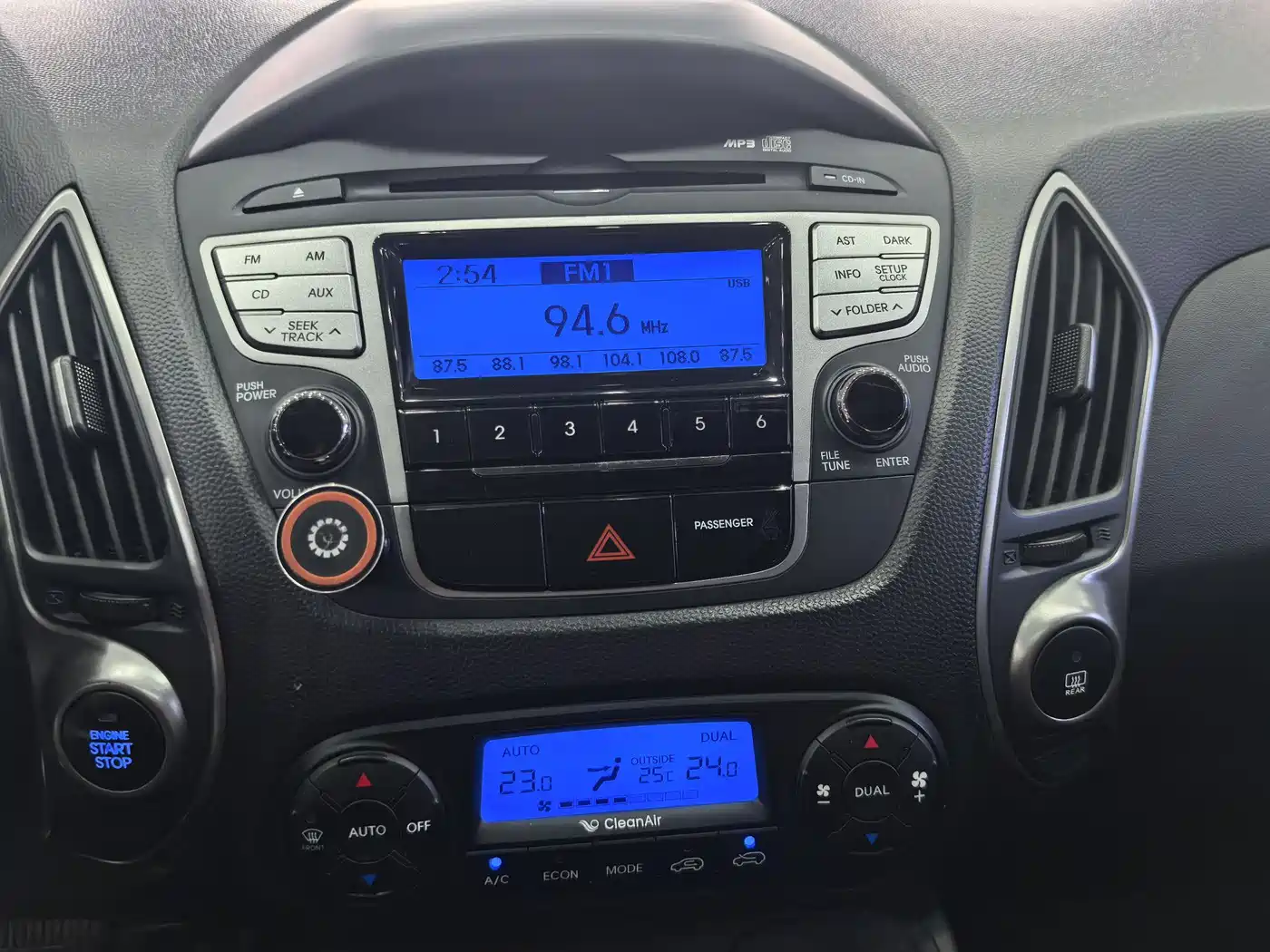 Hyundai Beijing Hyundai ix35 2012 2.0L Automatic 2WD GLS Elite фото 14