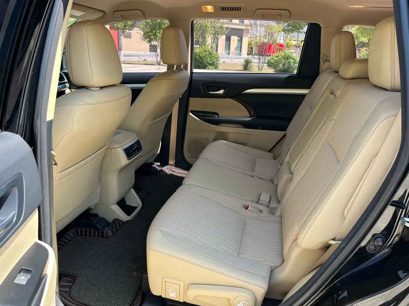 Toyota Highlander 2017 2.0T 2WD Elite 7-Seater фото 7