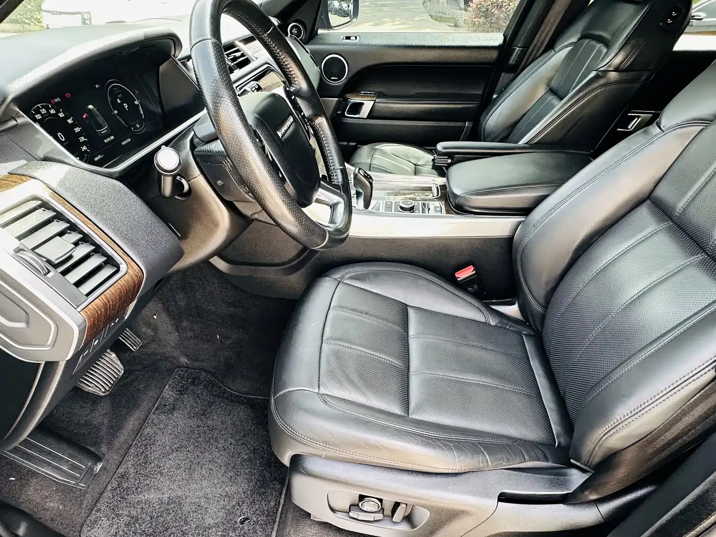 Land Rover Range Rover Sport PHEV 2018 Model P400e фото 5