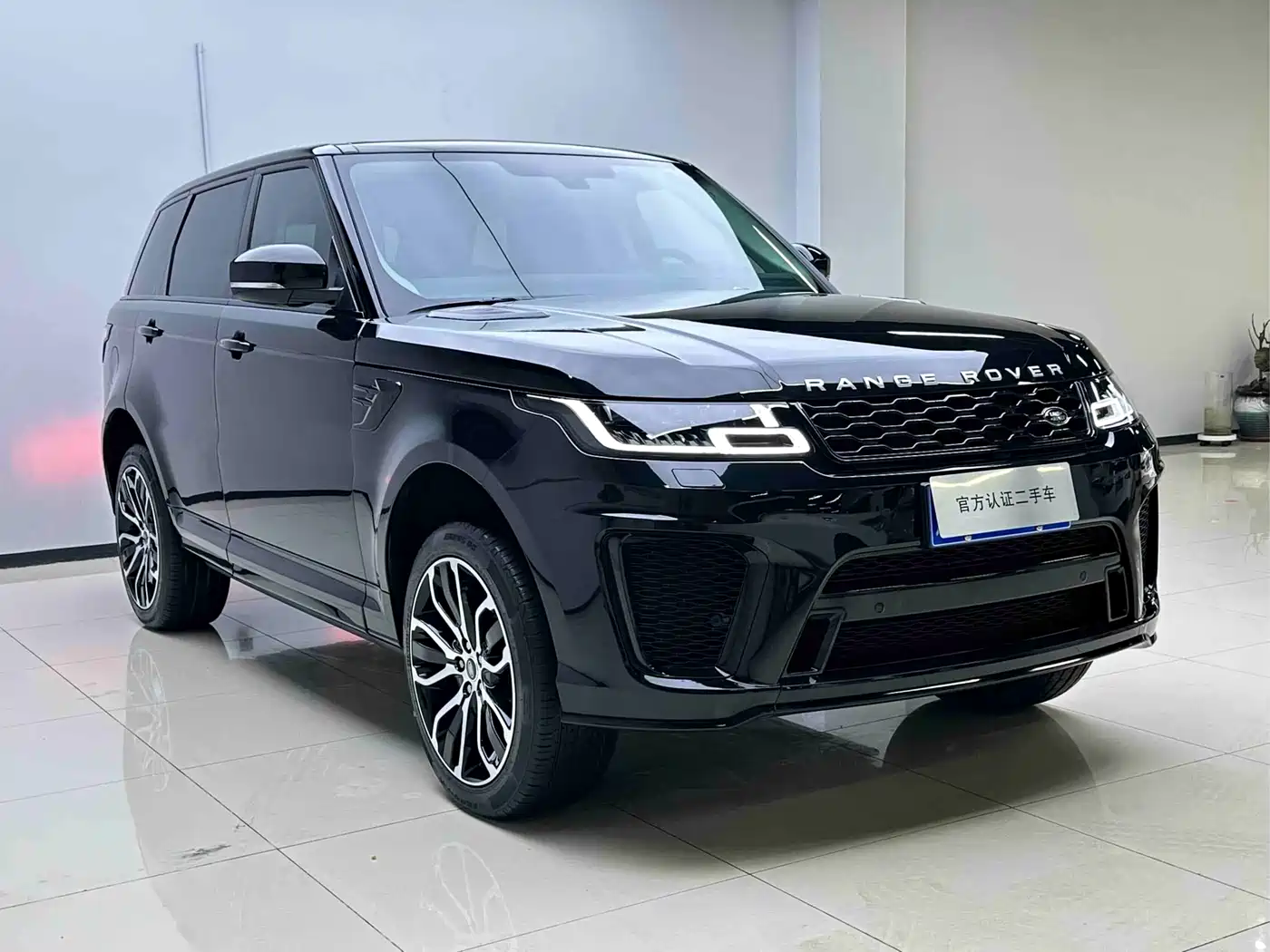 Land Rover Range Rover Sport 2015 3.0 SC V6 HSE DYNAMIC фото 3