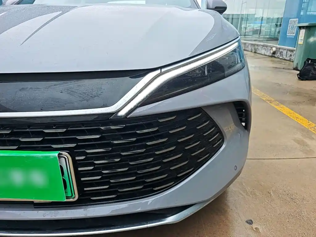 BYD Qin L 2026 2026 DM-i 128KM Progressive
