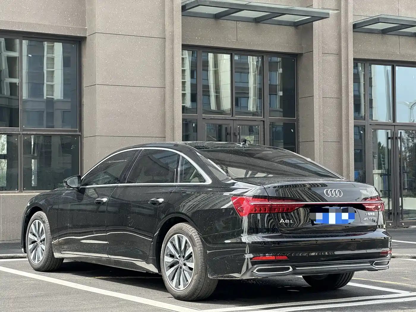 Audi A6L 2021 45 TFSI Exclusive Elegance фото 7