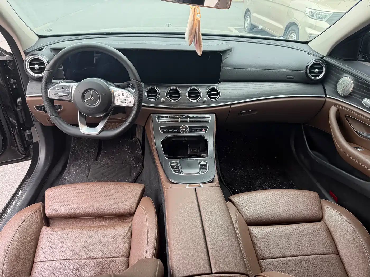 Mercedes-Benz E-Class 2019 E 260 L Sport фото 6