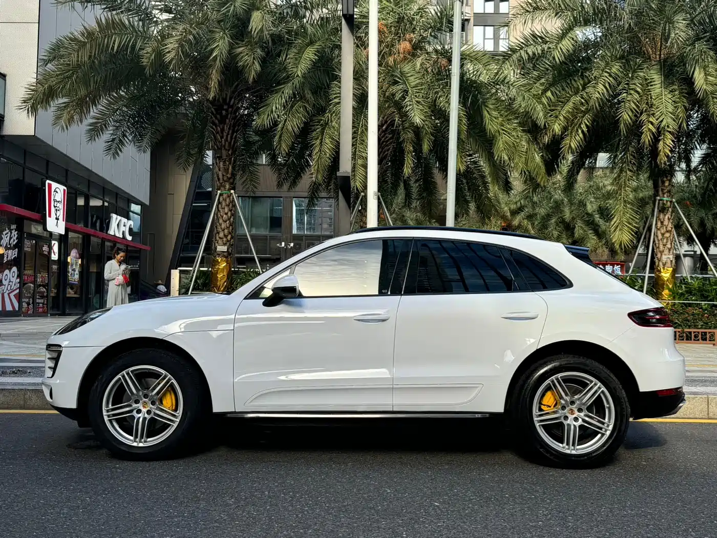 Porsche Macan 2014 Macan 2.0T фото 10