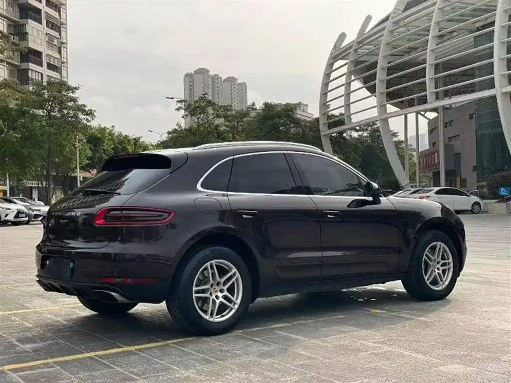Porsche Macan 2017 Macan 2.0T фото 6