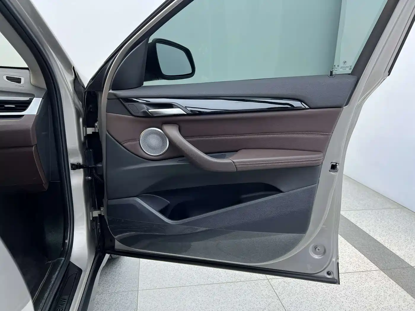 BMW X1 2021 Facelift sDrive20Li Fashion фото 18