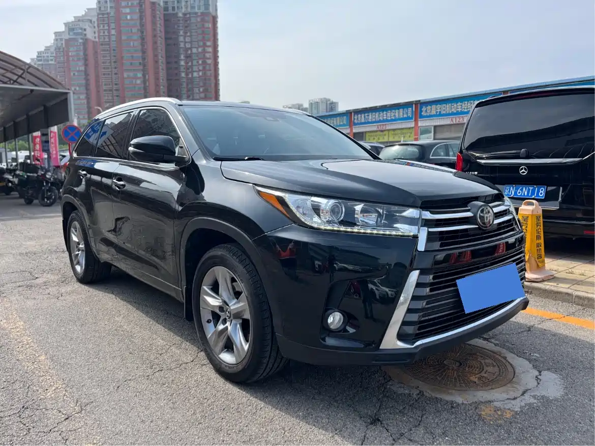 Toyota Highlander 2018 2.0T 4WD Premium 7-seater China VI фото 3
